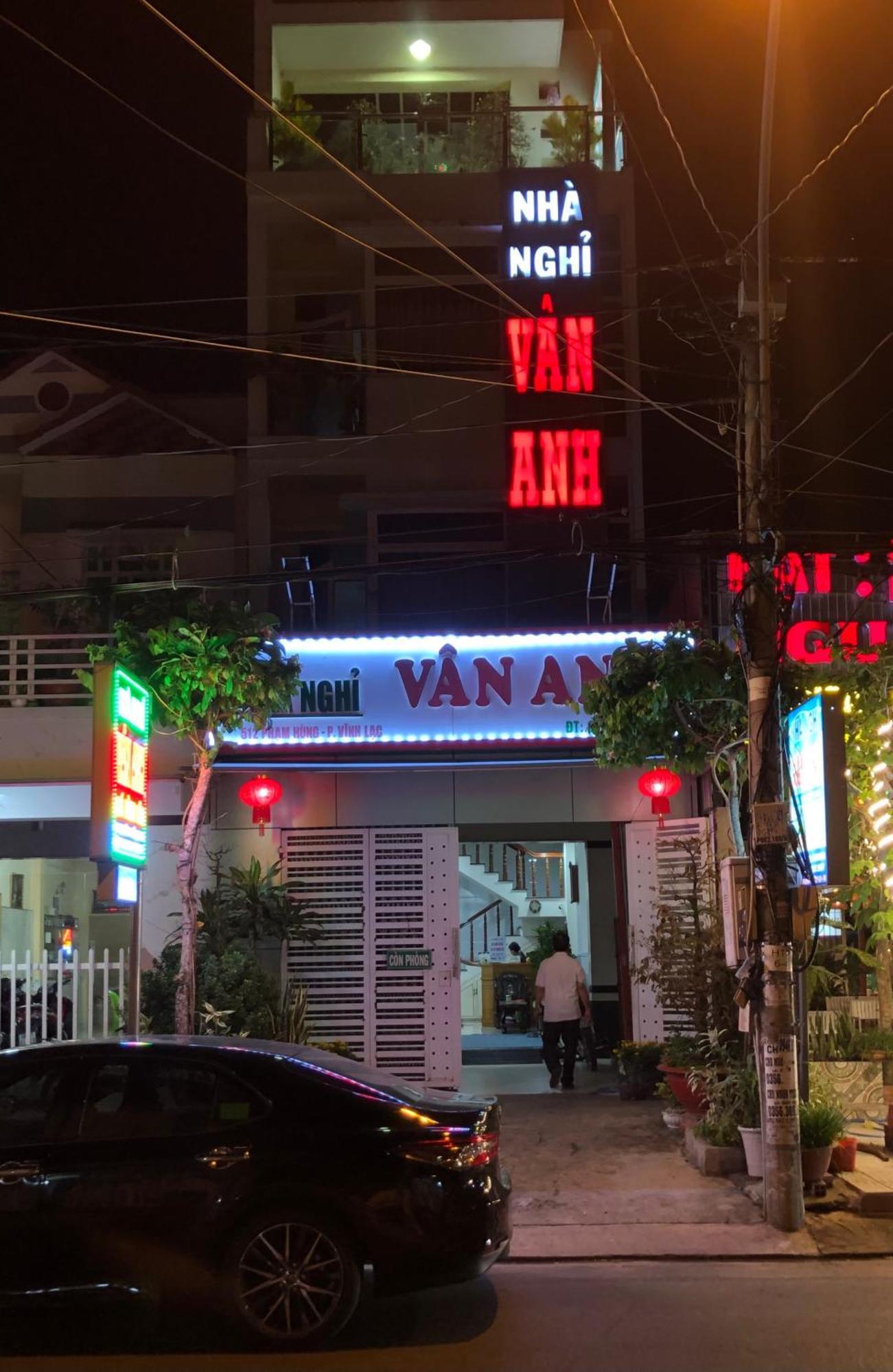 Nha Nghi Van Anh Ap Rach Meo 外观 照片